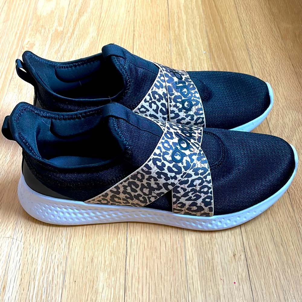 Adidas Puremotion Adapt Cheetah Women’s Size 10 Shoe Sneaker - worn once